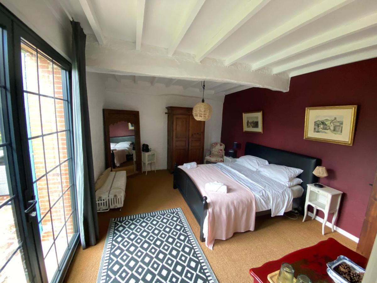 Domaine Du Tafiart Bed and Breakfast Sarron Εξωτερικό φωτογραφία