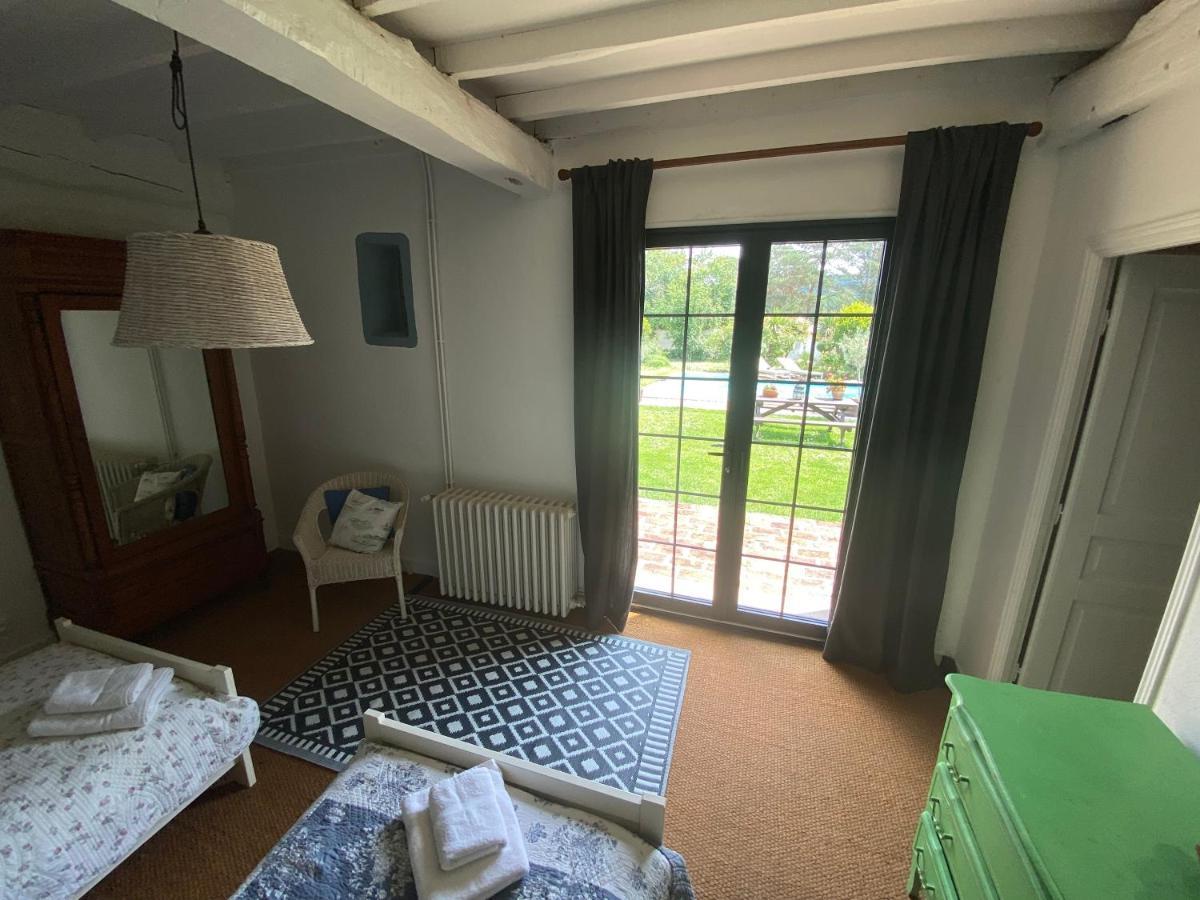 Domaine Du Tafiart Bed and Breakfast Sarron Εξωτερικό φωτογραφία
